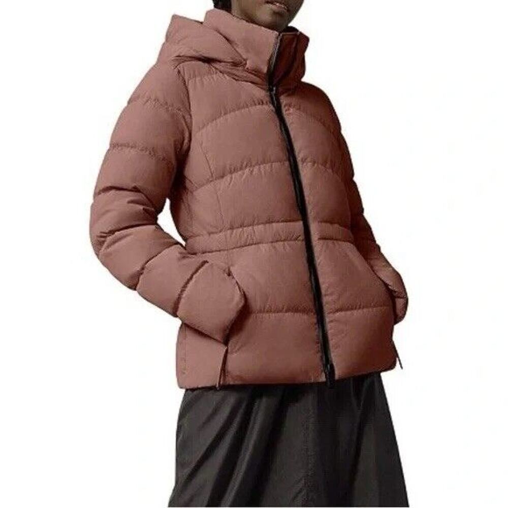 Canada Goose Women's Puffer Jacket in Rust